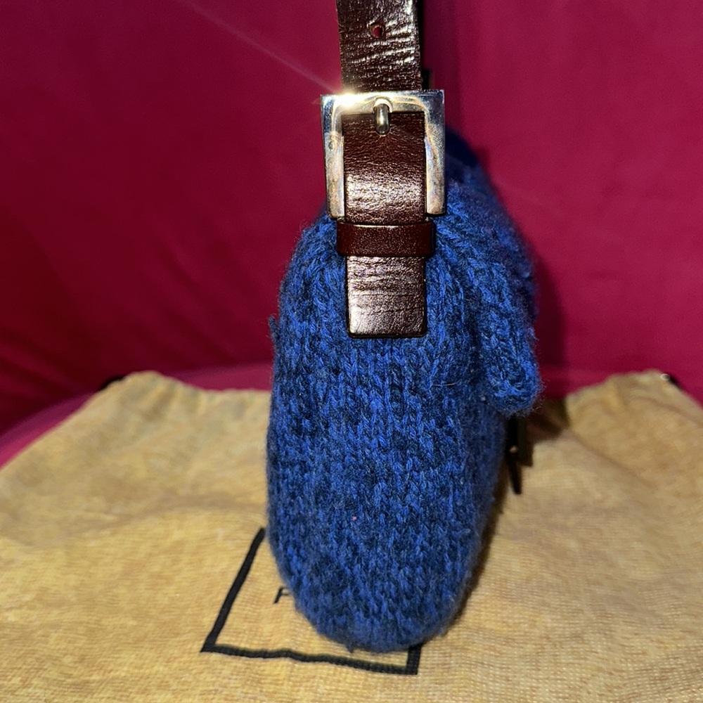 Fendi blue wool and leather lined baguette pochette shoulder purse RARE - Picture 6 of 16